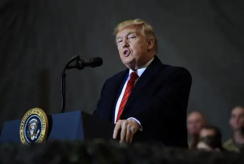 Trump minaccia Francia e Italia: dazi se resta la web tax