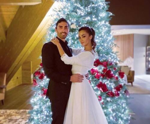 Giorgia Palmas e Filippo Magnini pronti  alle nozze, la foto social fa impazzire il web
