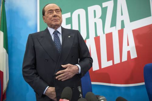 La rabbia dei sovranisti "Comizio da regime". Berlusconi: un disastro