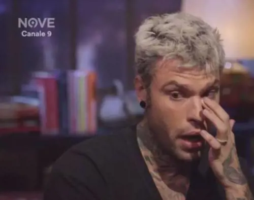 Fedez guadagna meno dopo il divorzio da J-Ax e Rovazzi