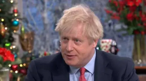 Johnson si scusa per un articolo sulle donne con il burqa