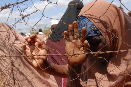 Africa, allarme "bomba umana": ​200mila migranti dimenticati
