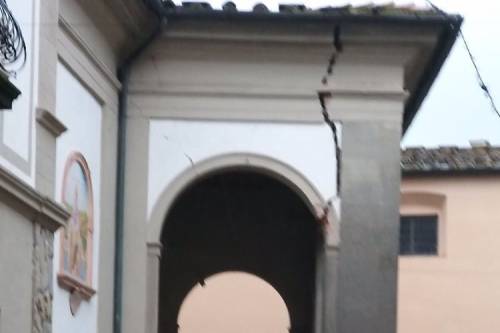 Terremoto Mugello, Ingv: "Possibili nuove forti scosse"
