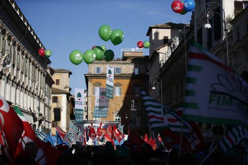 L'accordo Ilva sarà solo per un rinvio. E resta lo scontro sullo scudo penale