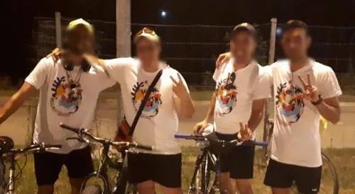 L'ultimo stratagemma dei clandestini: spacciarsi per ciclisti in gita di beneficenza