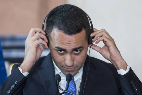 Altri grillini scaricano Gigino: il M5S sta implodendo