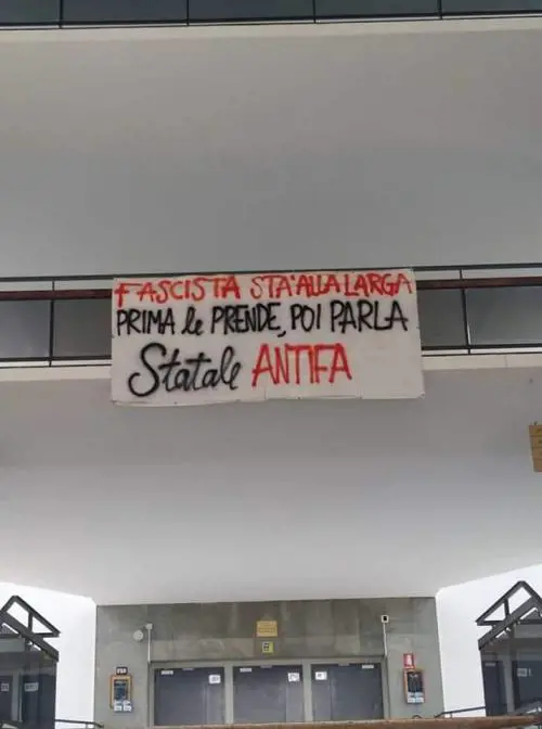 Studenti di destra aggrediti Il rettore Franzini alza la voce