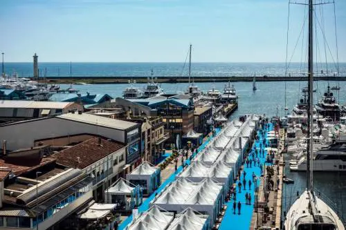 Nautica, al Versilia Yachting nuovi spazi: galleria del lusso, refitting, assistenza diretta dei brooker