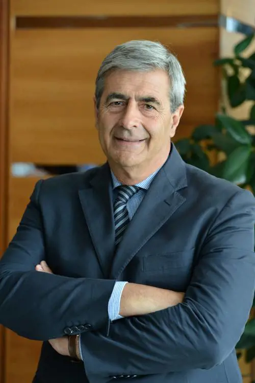 Valle d’Aosta, scambio elettorale politico mafioso: si dimette il presidente della Regione Fosson