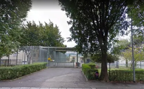 Carcere a Natale, tunisino delinque in ogni modo per farsi arrestare