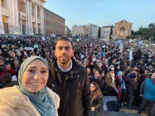 Persino i musulmani contro la sardina islamica