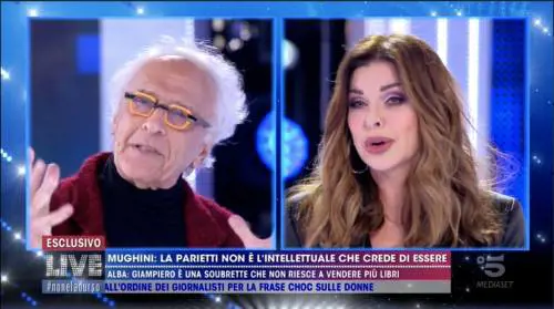 Scontro Mughini e Parietti, volano parole grosse e offese personali