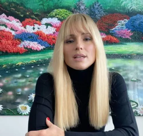 Michelle Hunziker: "In passato sono stata picchiata da un uomo"