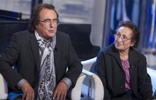 Al Bano Carrisi addolorato per mamma Jolanda: "Ho perso l'amore più grande"