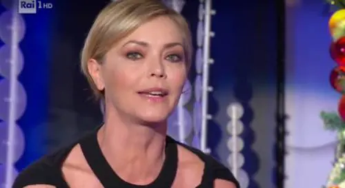 Vittoria Belvedere: "Mi è esplosa la tiroide sul set"