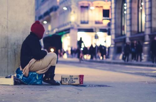 Quelle multe ai senzatetto: l'allarme sui 50mila invisibili