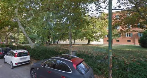 Modena, colti sul fatto nigeriani attaccano i carabinieri: denunciati
