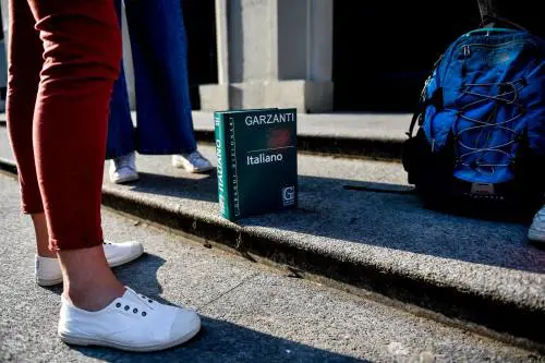 Un osservatorio gender valuterà i libri di scuola: è la follia dei giallorossi