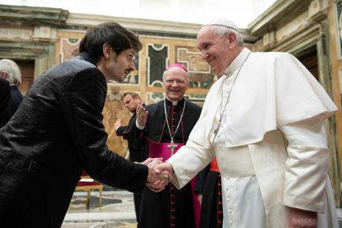 Fabio Rovazzi incontra papa Francesco