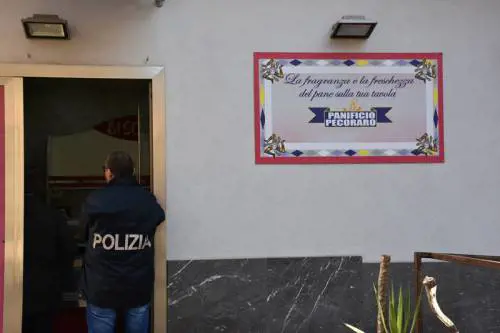 Un panificio era la base operativa dei boss: sequestro da 300 mila euro