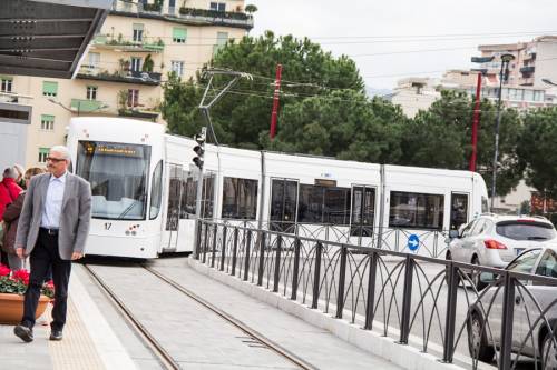 Accordo fatto per manutenzione e stipendi: i tram non si fermano