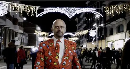 Luca Abete a Natale regala “Abbracci”
