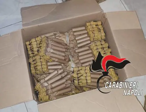 Botti illegali sequestrati a Napoli