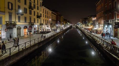 Pestato perché gay in zona porta Ticinese, il giovane denuncia l'aggressione: "Dieci contro uno"