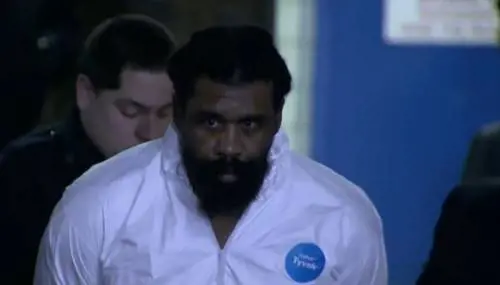 New York, attacco nella casa del rabbino: persone ferite col machete