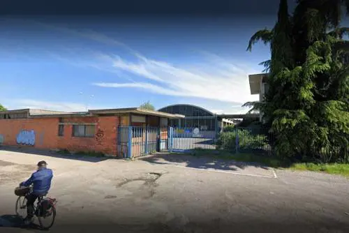 Parabiago, parente la sequestra e la accoltella: romena in ospedale