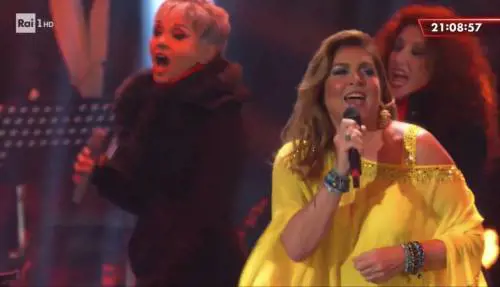 Romina Power punge la Lecciso: "Quando canto vicino ad Al Bano non ho mai freddo"