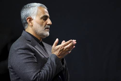 "I veri eroi? I ragazzi uccisi dal regime"