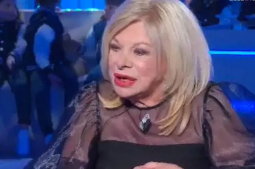 Sandra Milo e l'amore per Fellini: "Sotto le lenzuola era sublime"