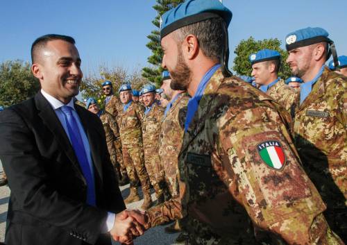 Ora Di Maio fa "il pacifista" (ma dichiara guerra a Salvini)
