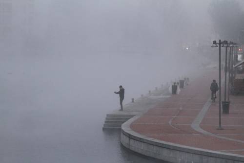 Picchi oltre i 30°, ma occhio alla nebbia: cosa succede nelle prossime ore