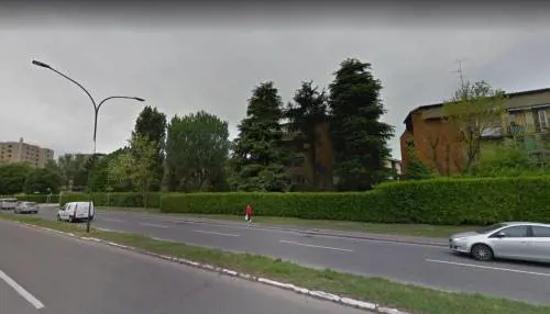 Bologna, la scambia per prostituta e la violenta: maliano in carcere