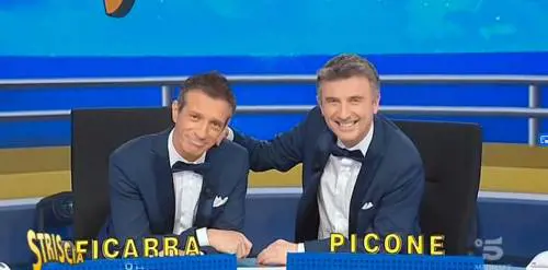 Ficarra e Picone pungono il GF Vip: "Ci allunghiamo così la gente soffre meno"