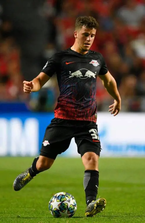 Demme, fenomeno in campo e alla play