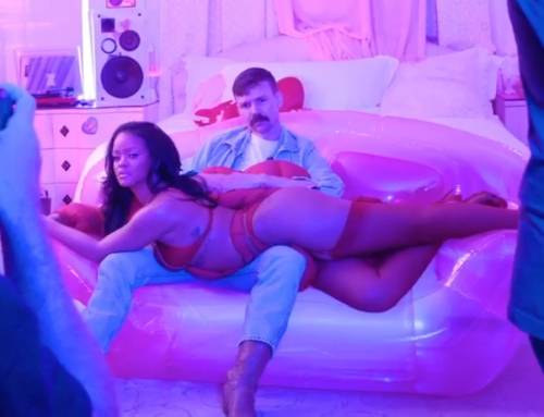 Social in tilt per Rihanna super sexy con la lingerie per San Valentino