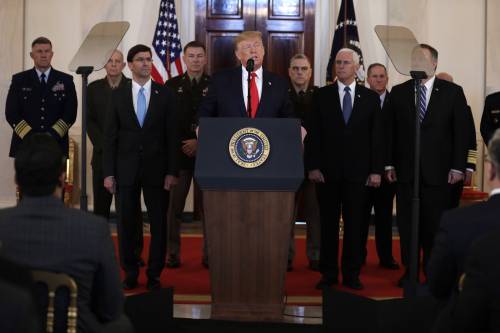 Trump non ha deciso da solo: ecco chi c'è dietro l'operazione