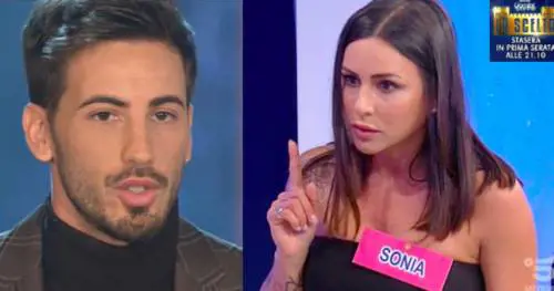 Gf Vip, Ivan Gonzalez: "Non ho mai scelto una donna". E Sonia s'infuria