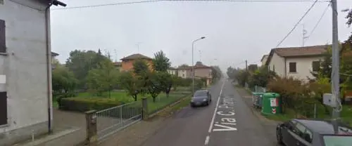 Violenza domestica, bastona la moglie incinta: 30enne denunciato