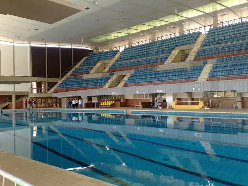 Dormiva invece di controllare la piscina: nei guai dipendenti comunale