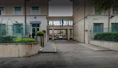 Verona, marocchino ubriaco al volante aggredisce i carabinieri