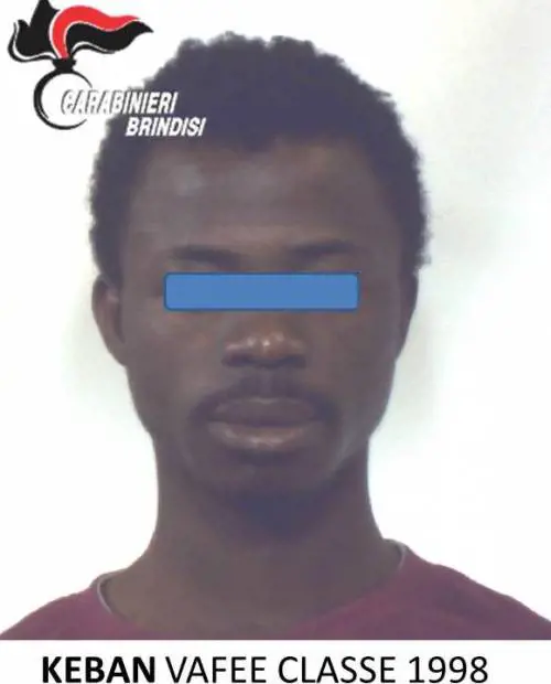 Brindisi, immigrato aggredisce direttrice del centro di accoglienza