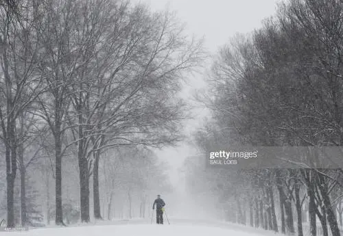 Alaska: uomo sopravvive per tre settimane all'aperto dopo un incendio