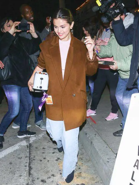 Selena Gomez e Haley Bieber a cena nello stesso locale