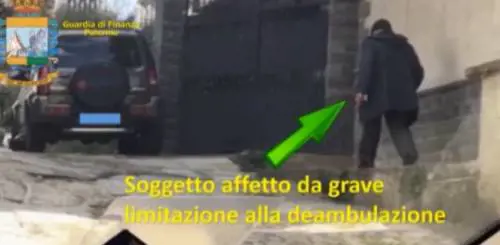 I ciechi leggevano e i disabili ballavano: scoperti falsi invalidi