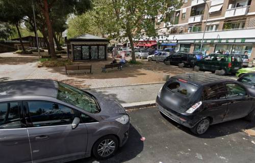 Coppia in astinenza rapina edicola, bar e farmacia