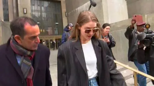 Gigi Hadid fra i giurati del caso Weinstein?